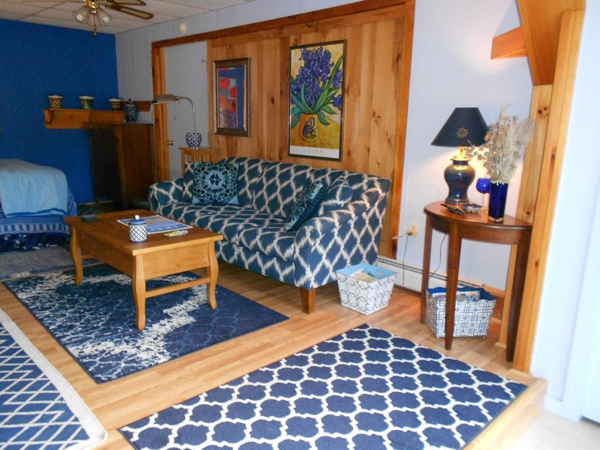 Cavalier Cottage B&B Shelburne Falls ภายนอก รูปภาพ