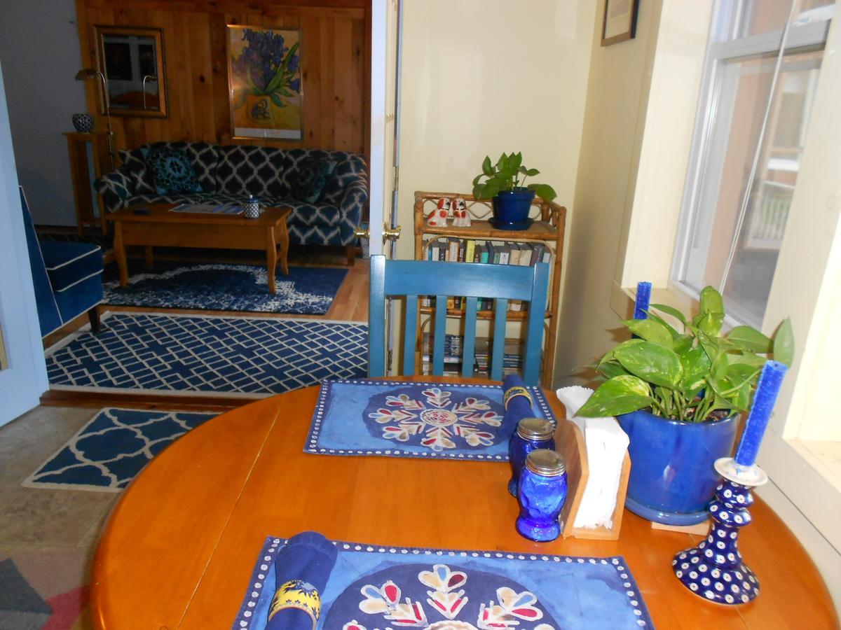 Cavalier Cottage B&B Shelburne Falls ภายนอก รูปภาพ