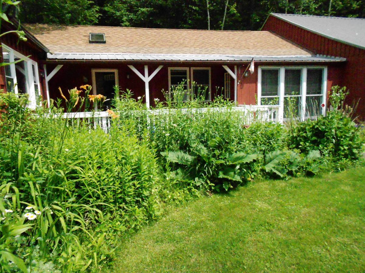 Cavalier Cottage B&B Shelburne Falls ภายนอก รูปภาพ
