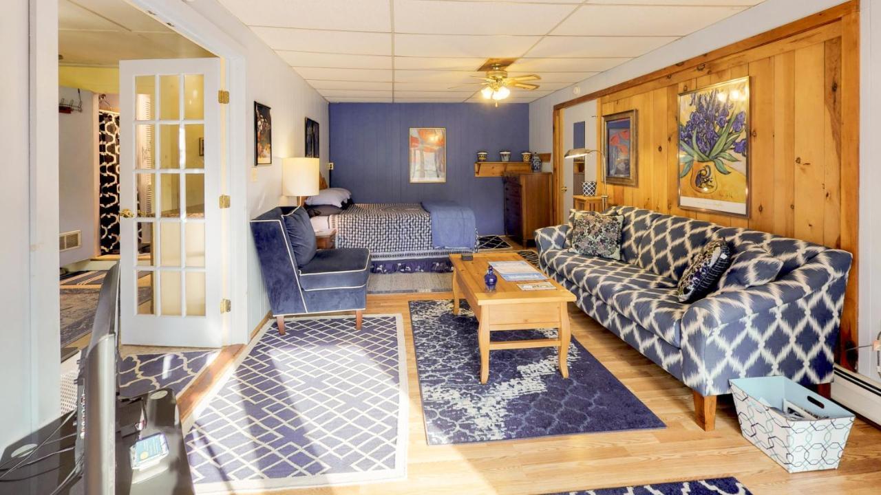 Cavalier Cottage B&B Shelburne Falls ภายนอก รูปภาพ